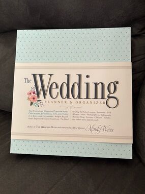 The Wedding Planner & Organizer — NEW! By Mindy Weiss